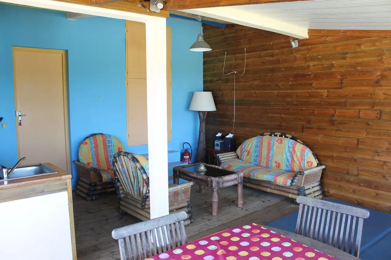 Coeur Caraibes Otel Deshaies 2*,