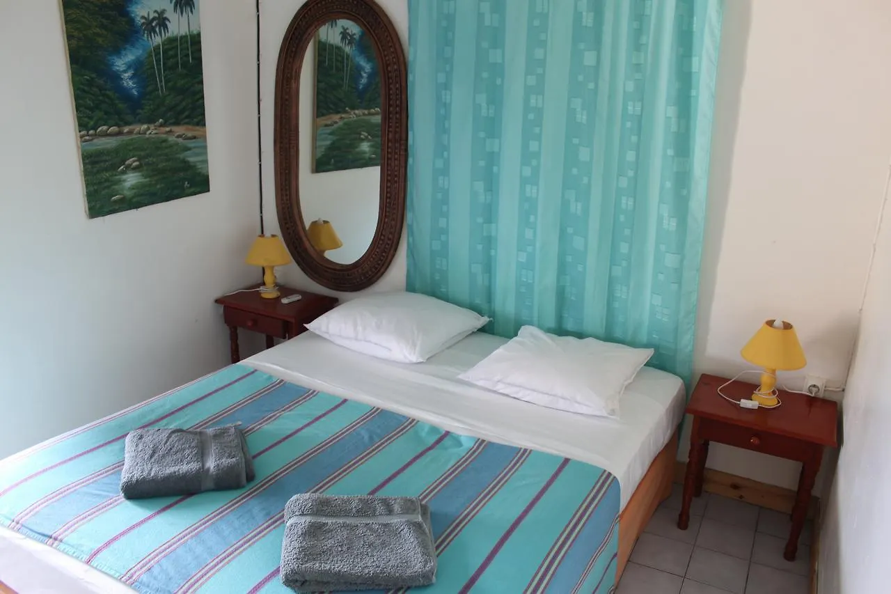 Hotel Coeur Caraibes à Deshaies Village de vacances