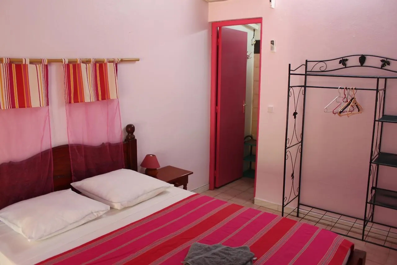 Hotel Coeur Caraibes à Deshaies 2*,  Guadeloupe