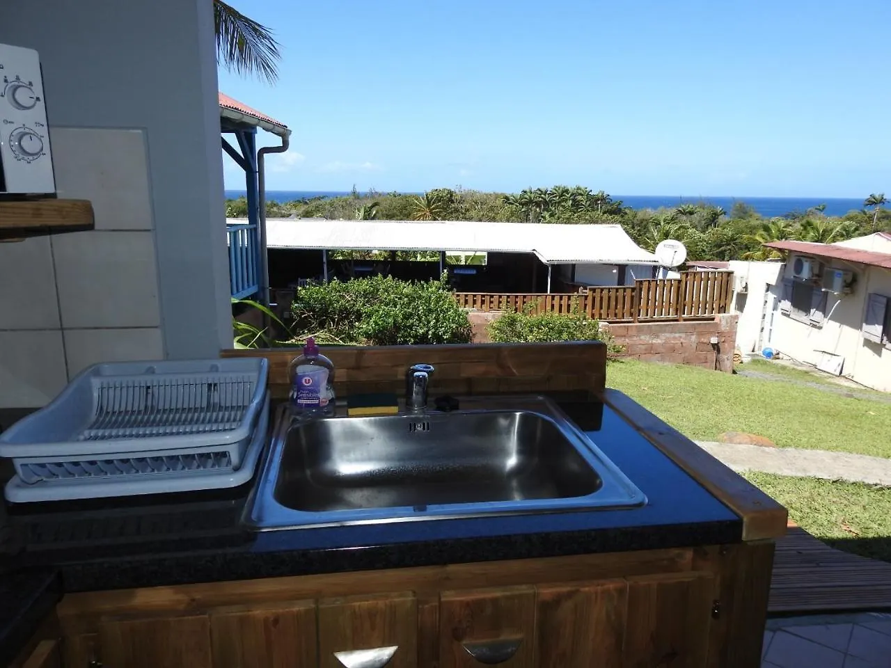 Hotel Coeur Caraibes à Deshaies 2*,